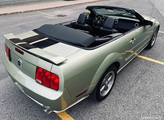 Ford Mustang full