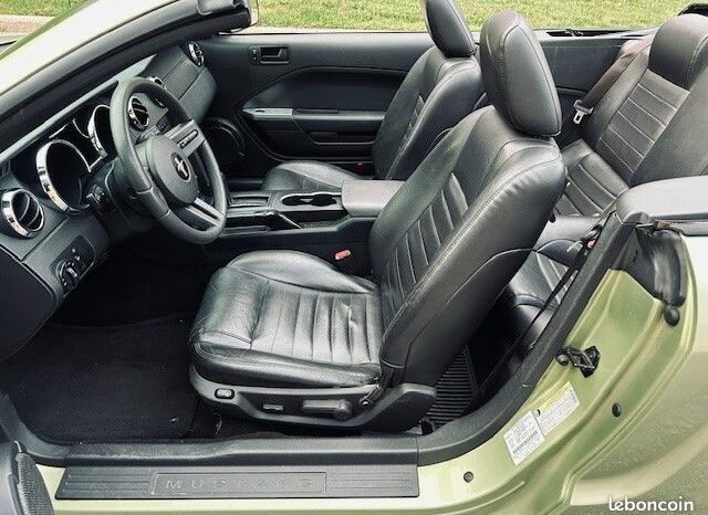 Ford Mustang full