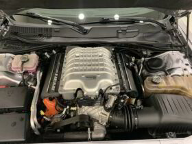Dodge challenger hellcat boite automatique