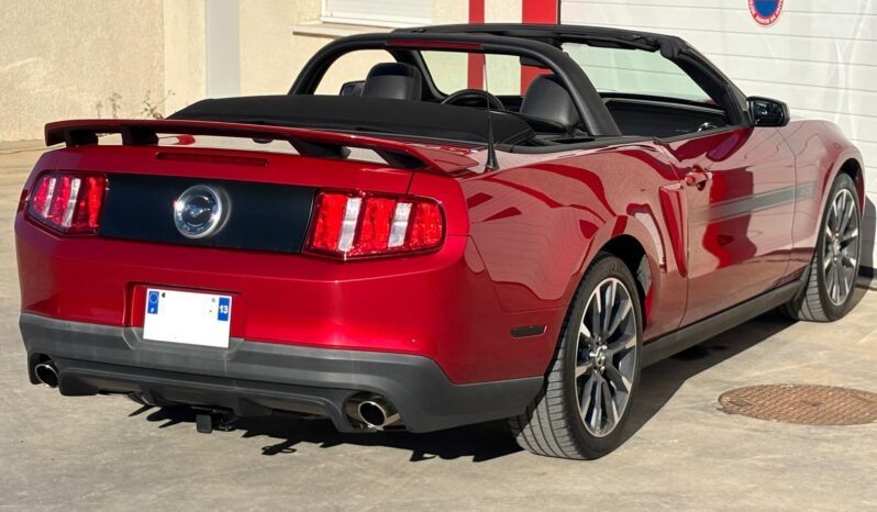 
								FORD MUSTANG V8 CALIFORNIA SPECIAL full									
