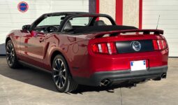 
										FORD MUSTANG V8 CALIFORNIA SPECIAL full									