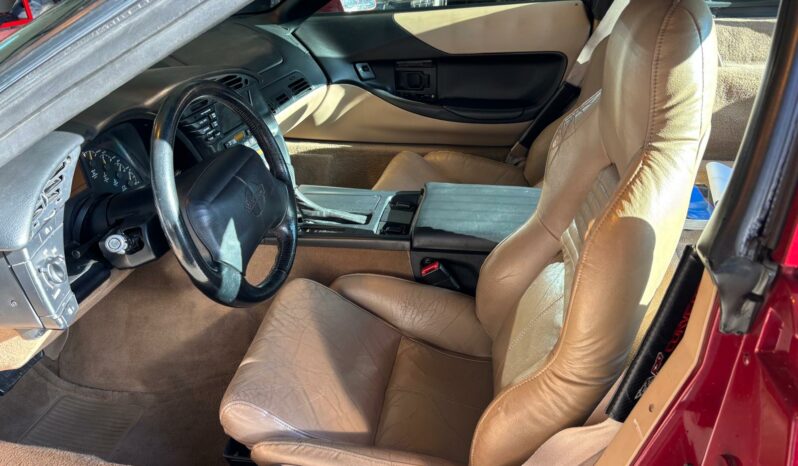 
								Corvette c4 LT1 boite automatique full									